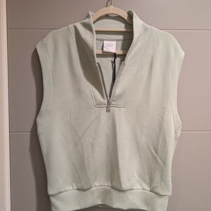 Varley Loretta Half-Zip DoubleSoft Vest Shell in Pistachio - NWT